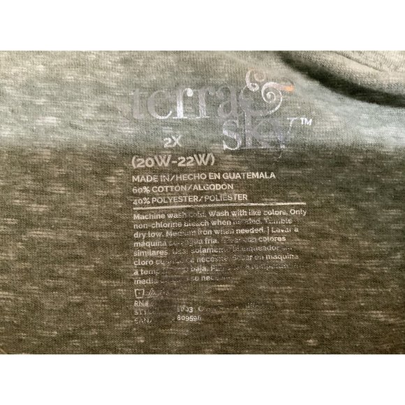 Terra & Sky T Shirt Womens Plus Size 2X Green Short Sleeve Rivets Scoop Neck Top - Picture 9 of 15